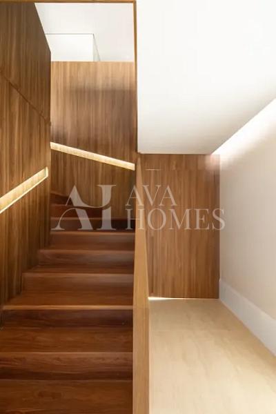 Ares de Casa com 893 m�, 4 su�tes e 6 vagas � venda no bairro Vila Ol�mpia. 26