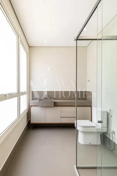 Ares de Casa com 893 m�, 4 su�tes e 6 vagas � venda no bairro Vila Ol�mpia. 35