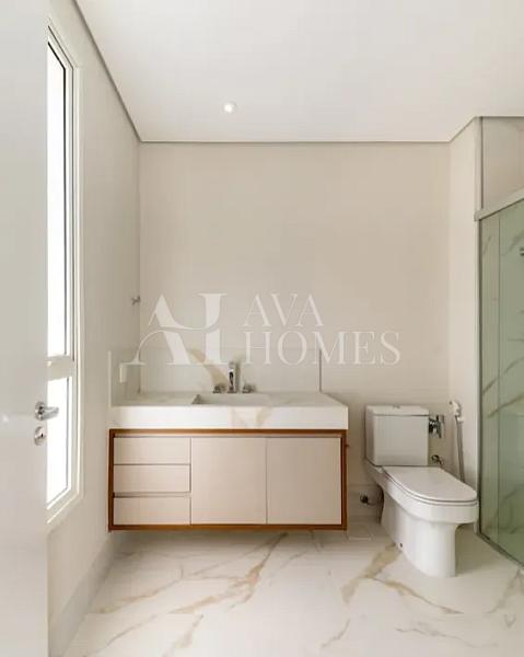 Ares de Casa com 893 m�, 4 su�tes e 6 vagas � venda no bairro Vila Ol�mpia. 42