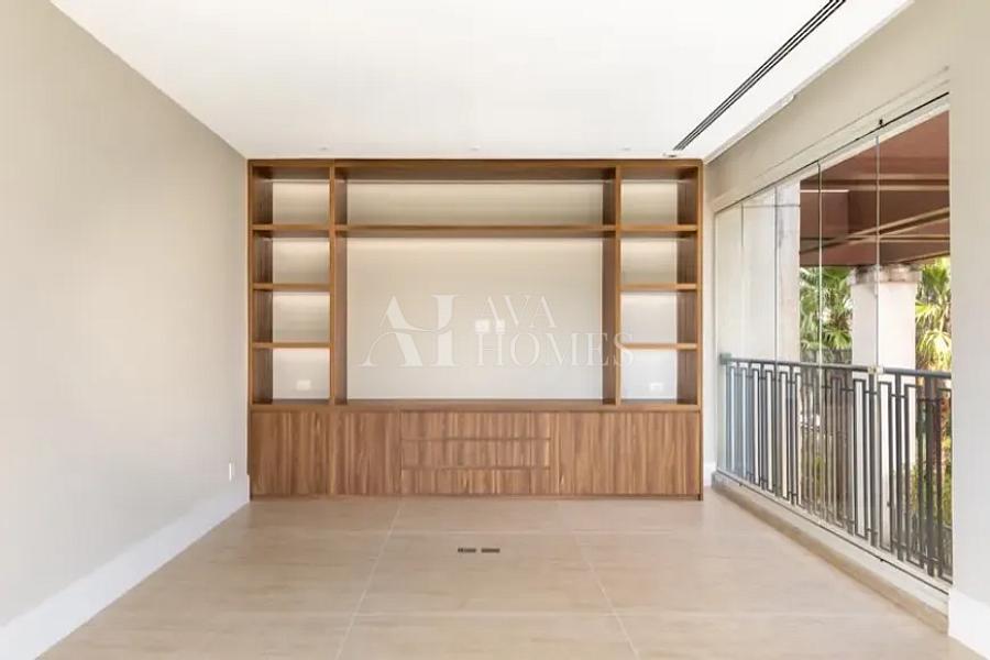 Ares de Casa com 893 m�, 4 su�tes e 6 vagas � venda no bairro Vila Ol�mpia. 55