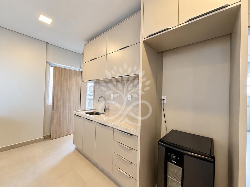 APARTAMENTO SEMIMOBILIADO NO CENTRO 3