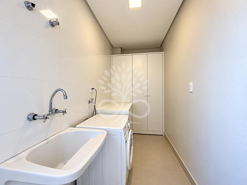 APARTAMENTO SEMIMOBILIADO NO CENTRO 17