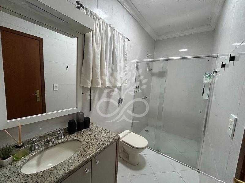 Sobrado Bairro Recanto Tropical 4