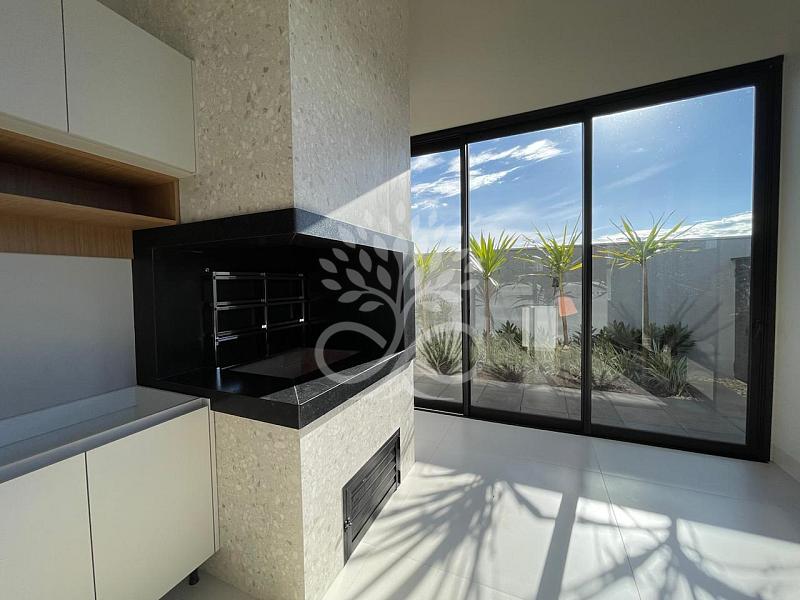 Casa em condom�nio fechado. 5