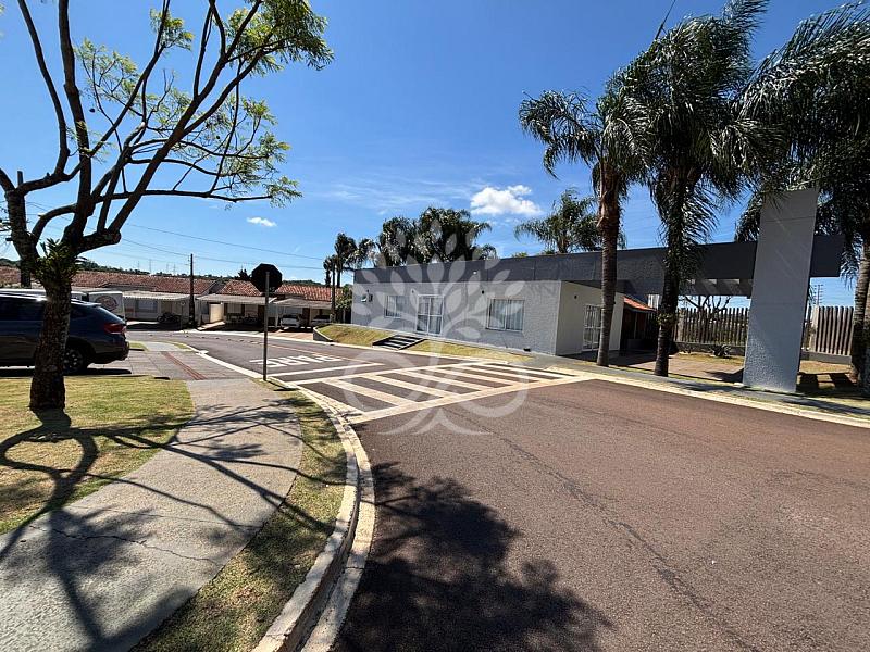 Casa em Condom�nio 3