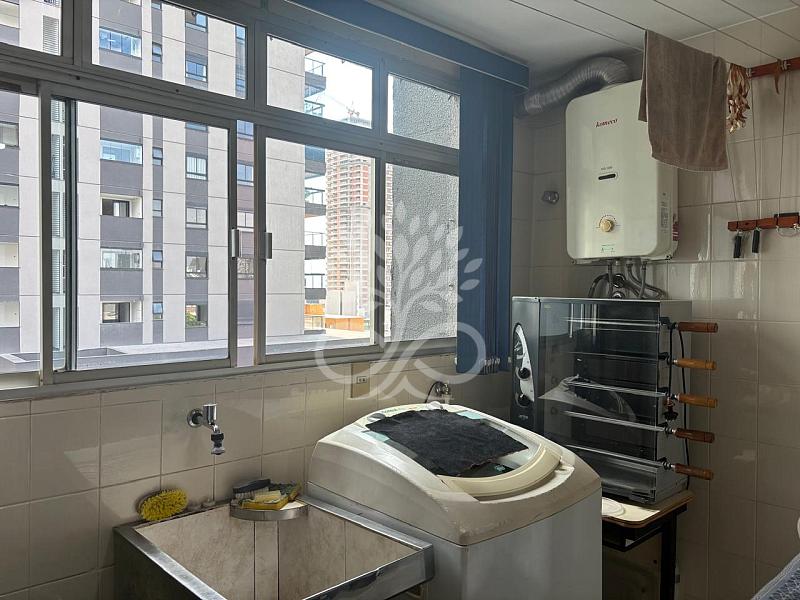 Amplo Apartamento no Centro de Cascavel 5