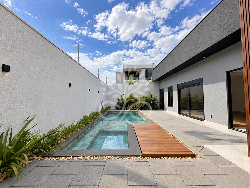CASA NO RECANTO TROPICAL 1