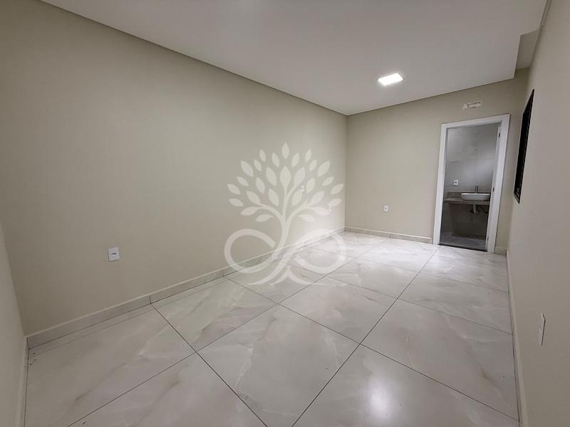 CASA T�RREA TROPICAL III 6