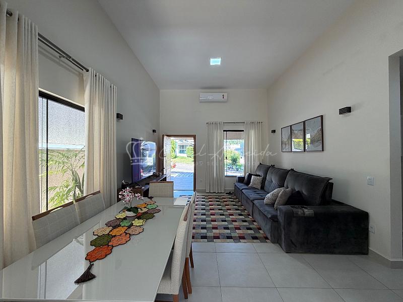 Casa em Condomínio com 3 quartos à venda, 148m², 3 banheiros, 2 garagens - Condomínio Terras de Atibaia I - Atibaia — foto 3