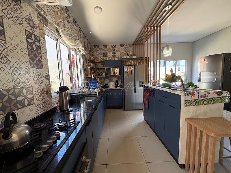 Casa em Condomínio com 3 quartos à venda, 145m², 3 banheiros, 2 garagens - Condomínio Terras de Atibaia I - Atibaia — foto 6