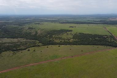 FAZENDA 900 HECTARES DUPLA APTIDÃO-ROSARIO OESTE