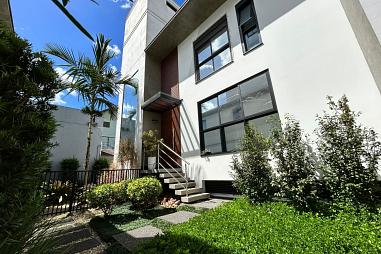 Casa em condomínio no América