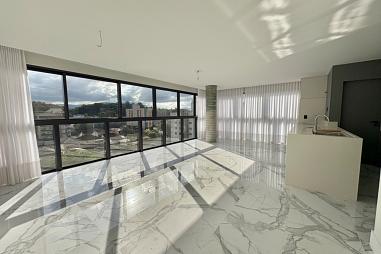 Apartamento com 3 suítes no América