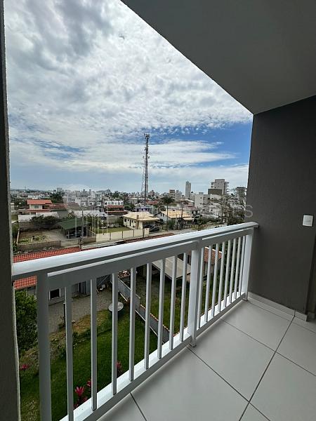 Apartamento em Balne�rio Pi�arras 1
