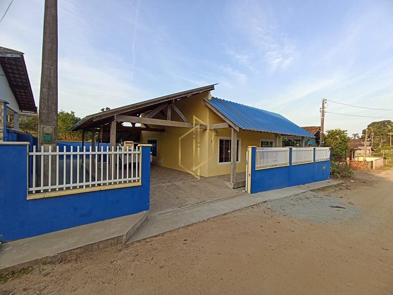 Casa em Reta, S�o Francisco do Sul/SC 1