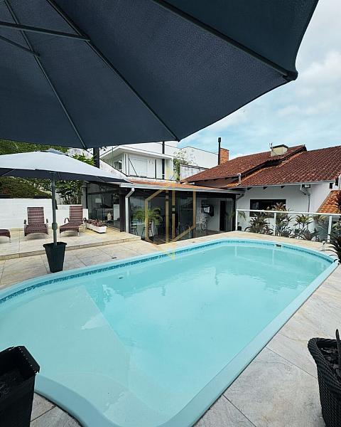 Casa � venda no bairro Sagua�u - Joinville/SC, Zona Norte 1
