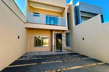 Casa com 3 quartos à venda, 137m², 4 banheiros, 2 garagens - Armação do Itapocorói - Penha