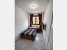 Casa com 01 su�te + 02 dormit�rios 11