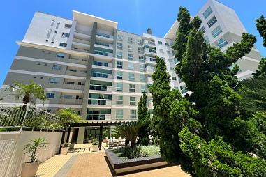 Apartamento no Ed. Aloha Home Resort na Praia Brava em Itajaí