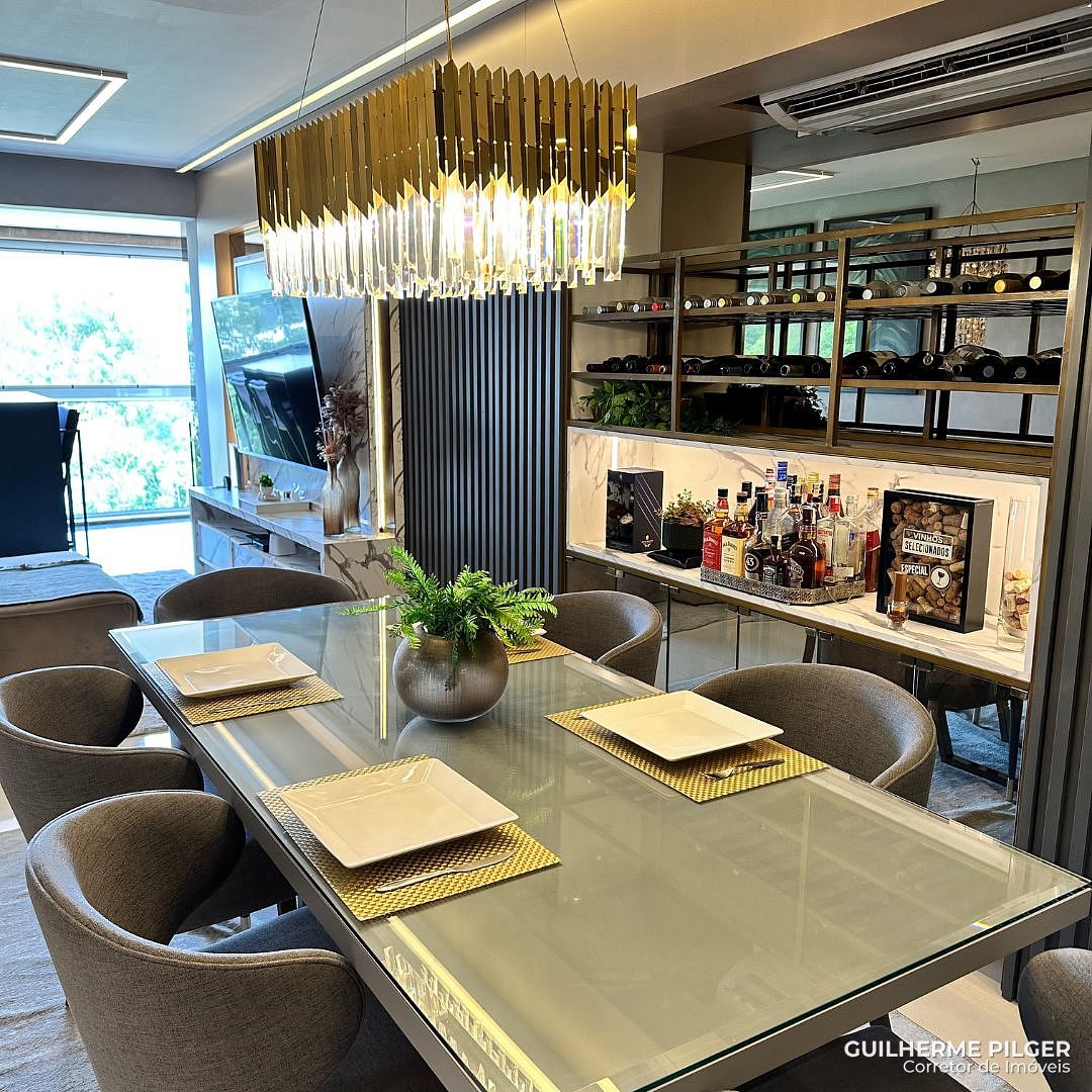 Apartamento no Ed. Amores da Brava na Praia Brava em Itajaí