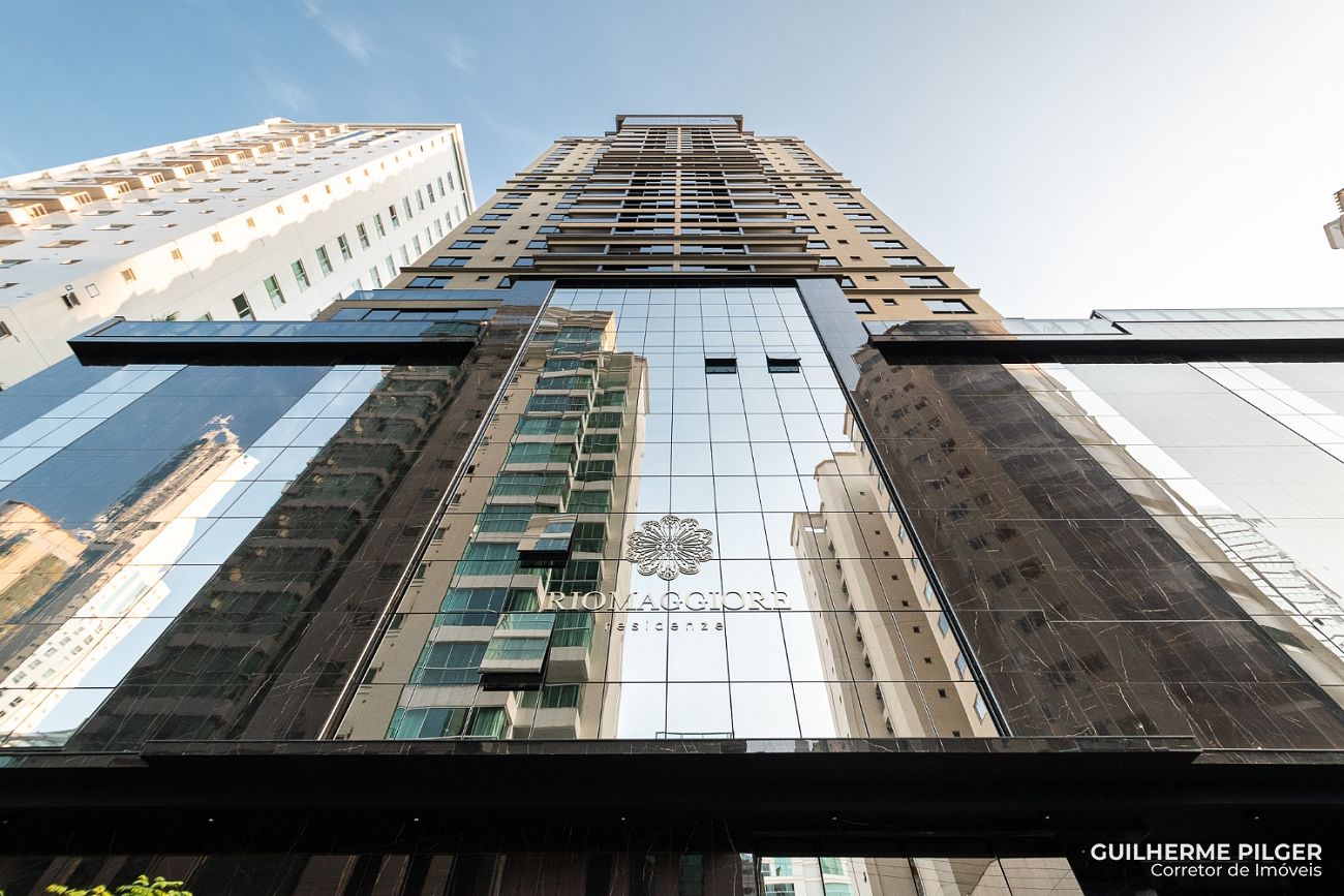 Apartamento no Ed. Riomaggiore Residenze em Balneário Camboriú