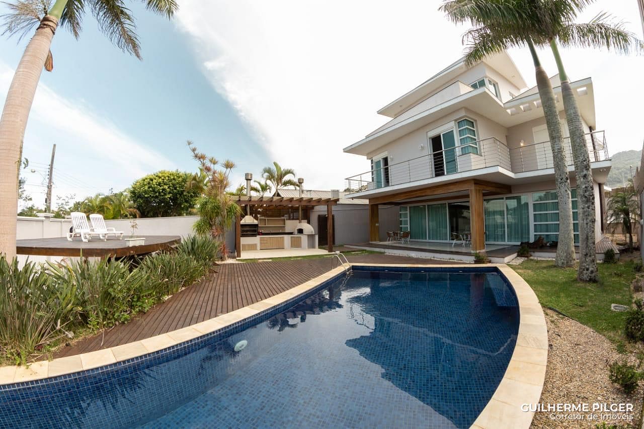 Casa na Praia de Taquaras em Balneário Camboriú