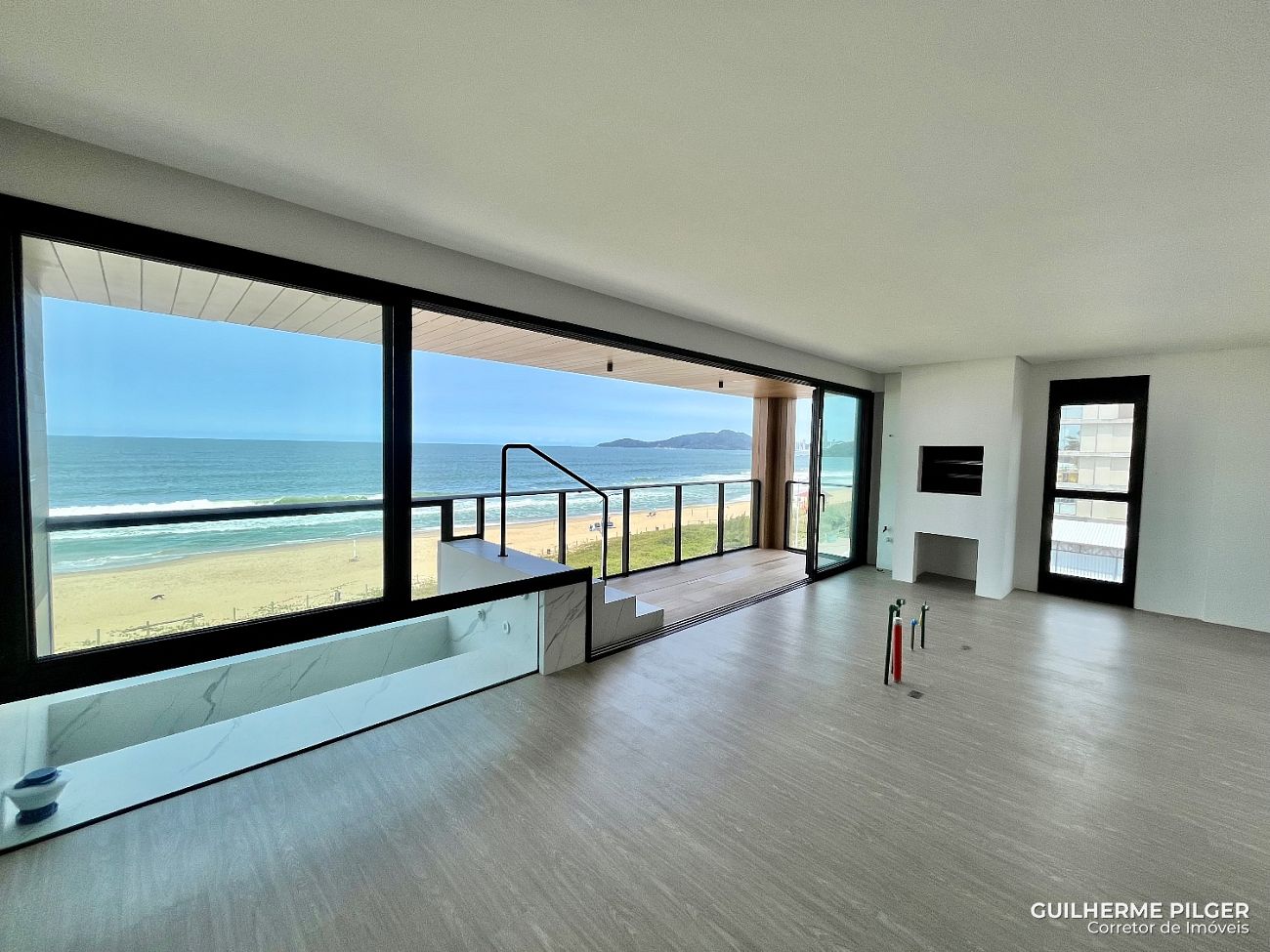 Apartamento no Ed. Sunrise na Praia Brava em Itajaí