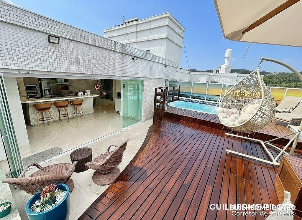 Cobertura no Condomínio Brava Beach Internacional na Praia Brava de Itajaí