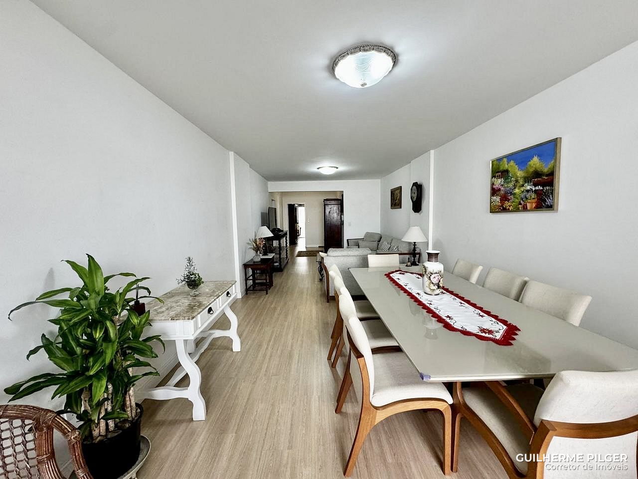 Apartamento no Ed. Paraíso em Balneário Camboriú