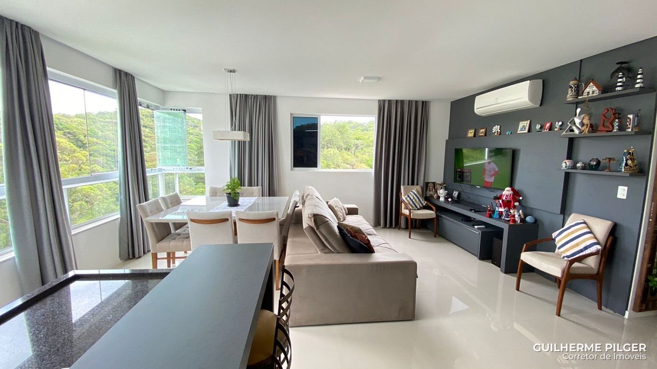 Apartamento Ed. Farol Ponta do Mel em Balneário Camboriú