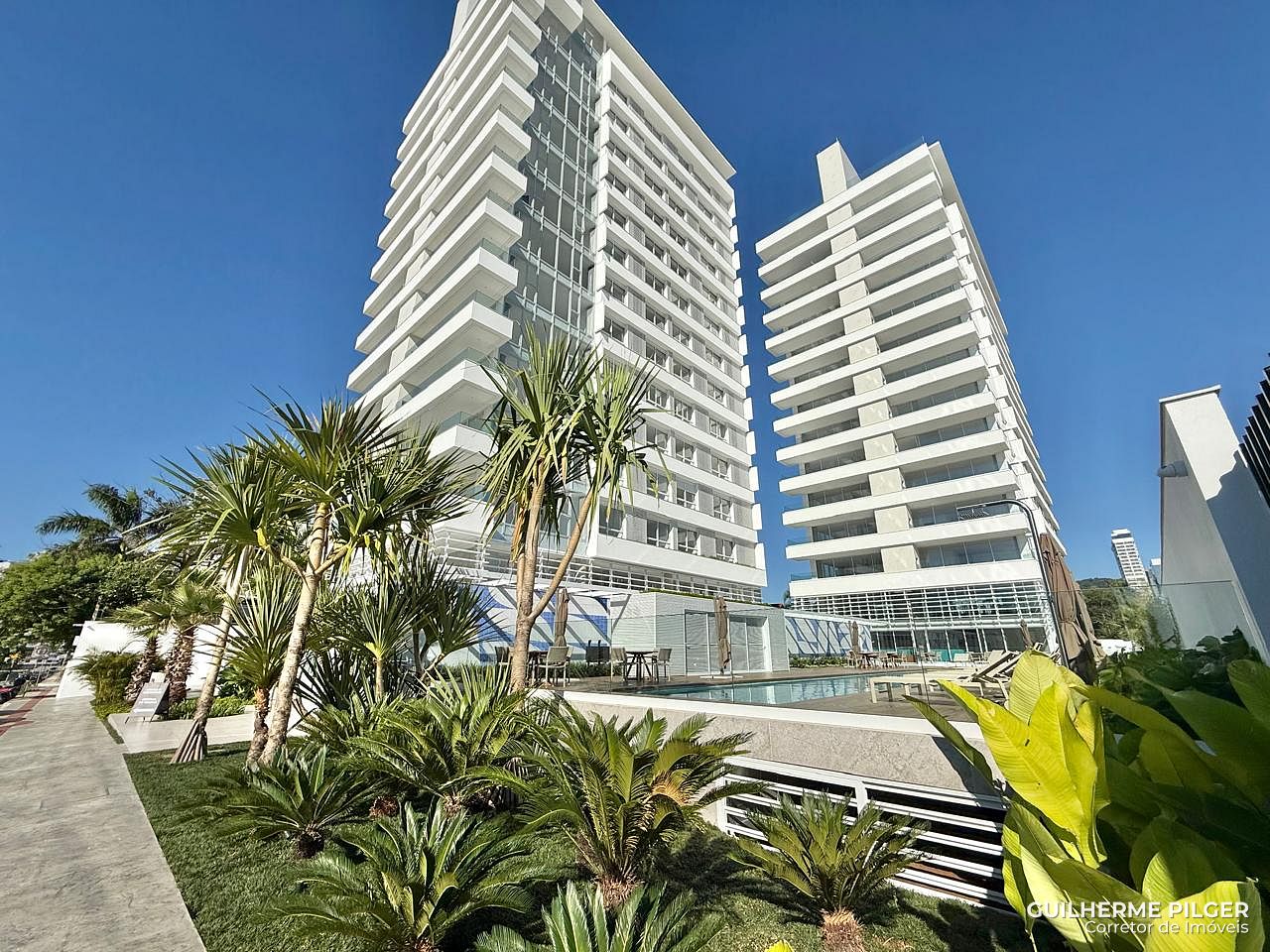 Apartamento no Ed. Riva Praia Brava na Praia Brava em Itajaí