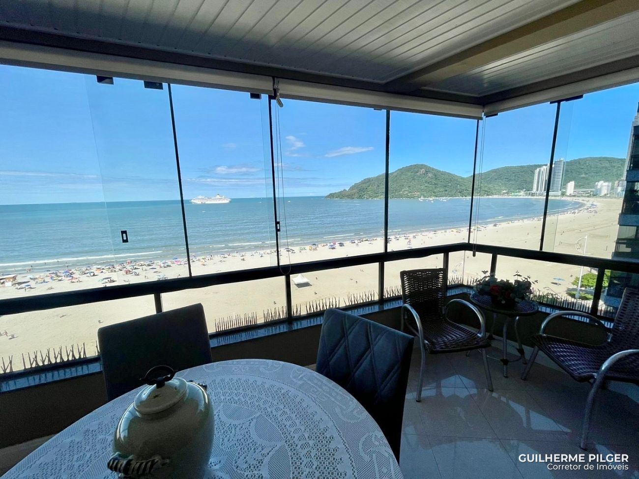 Apartamento no Ed. Cybila em Balneário Camboriú