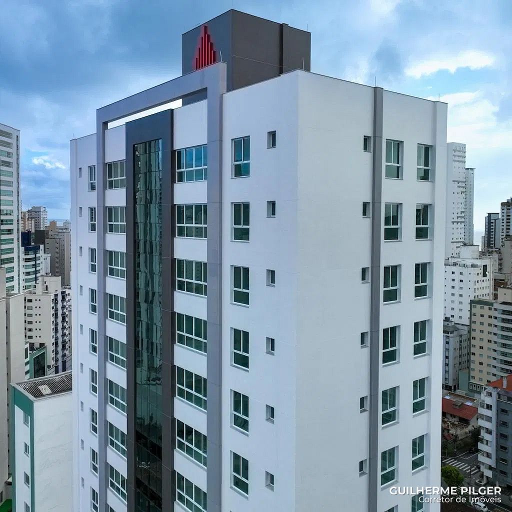 Apartamento no Ed. Solar di Capri em Balneário Camboriú