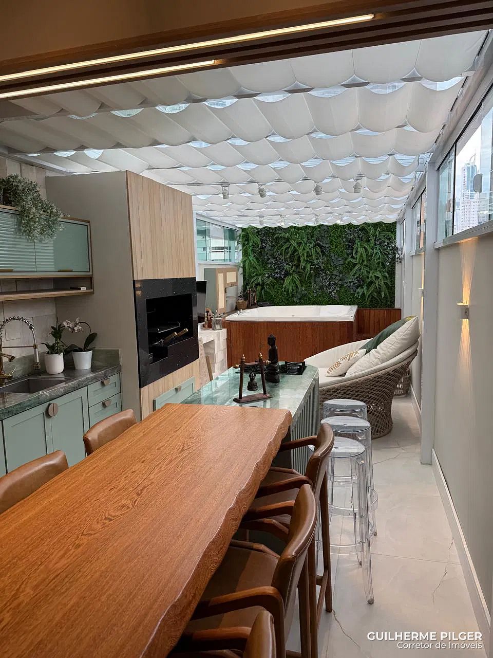 Apartamento à venda no Edifício Porto Di Napoli em Balneário Camboriú