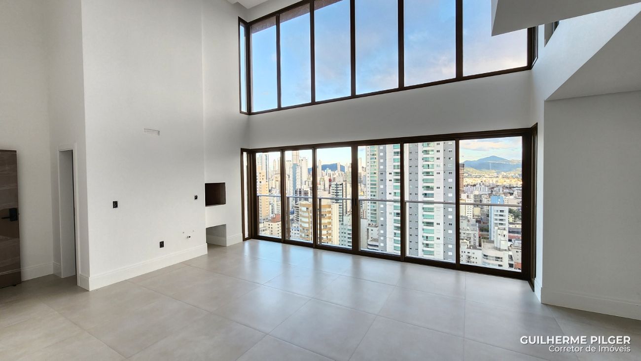 Duplex no Ed. Admirá Arrka Concept em Balneário Camboriú