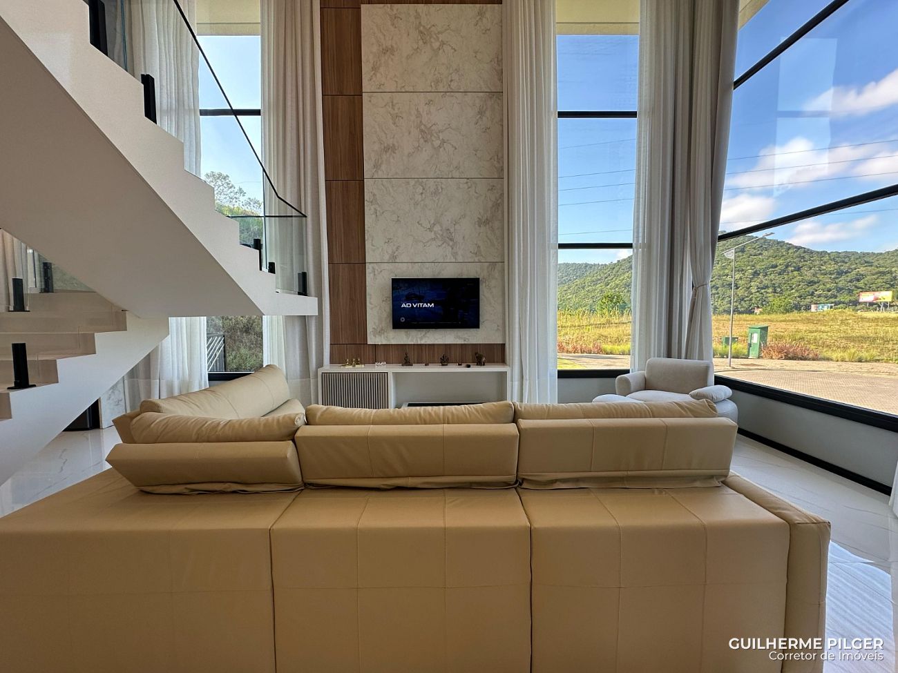 Casa no Bairro Planejado Colinas de Camboriú Village em Camboriú