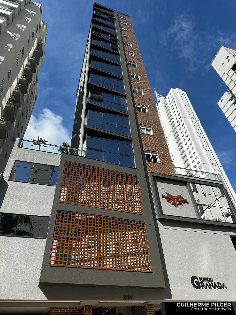 Apartamento no Ed. Granada em Balneário Camboriú