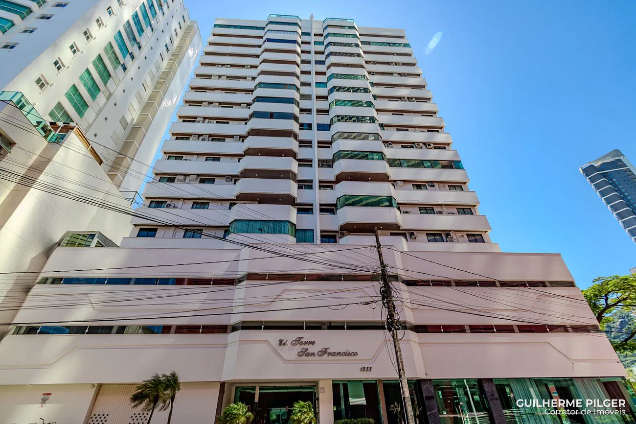 Apartamento no Edifício Torre de São Francisco em Balneário Camboriú