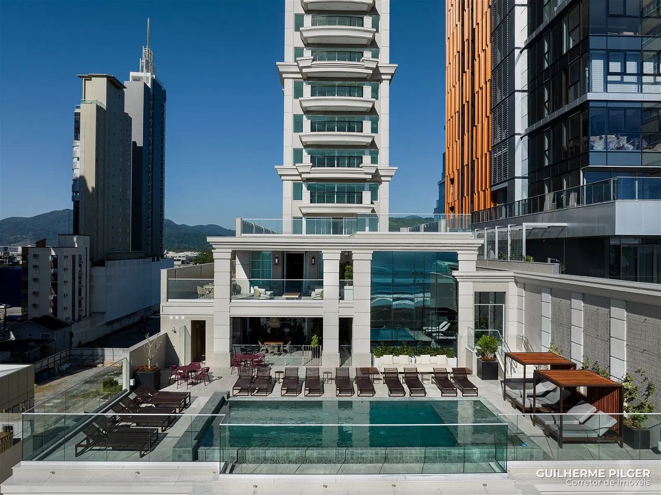 Apartamento no Ed. Aurora Exclusive Home em Balneário Camboriú