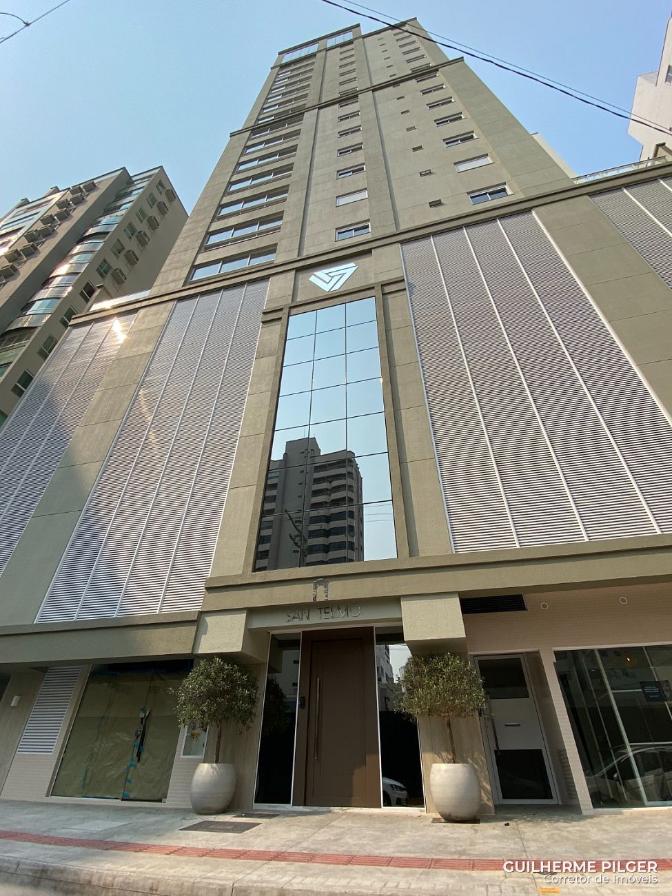 Apartamento no Edifício Santelmo no Centro de Balneário Camboriú