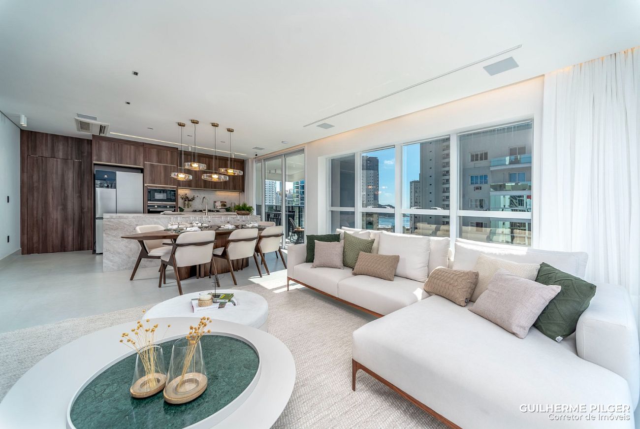 Apartamento no Ed. Cyano Mare em Balneário Camboriú