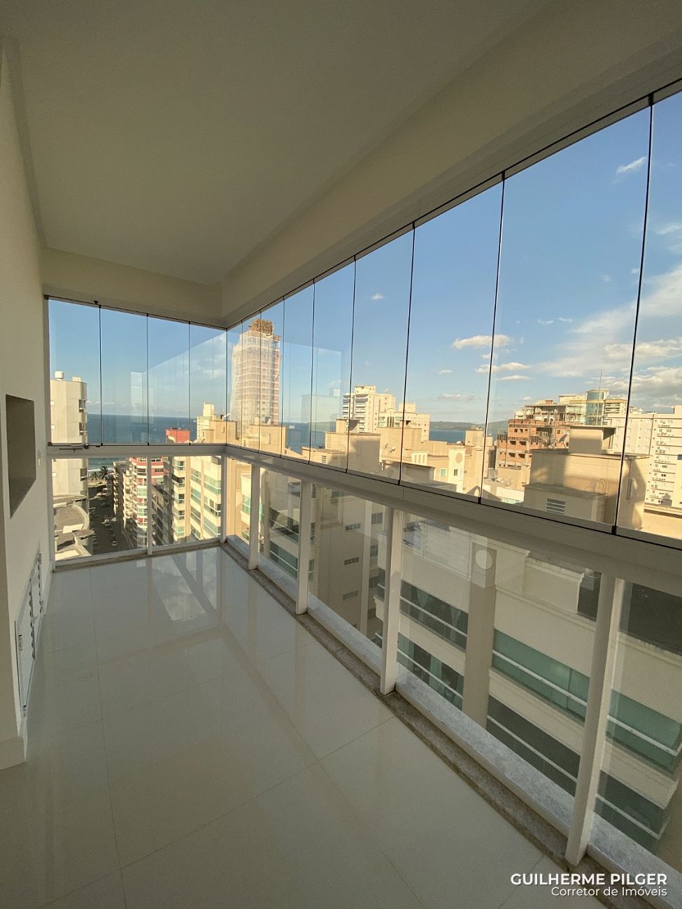 Apartamento no Edifício Mônaco em Itapema