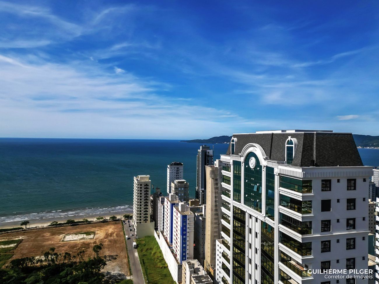 Apartamento à venda no Edifício Paramount em Itapema