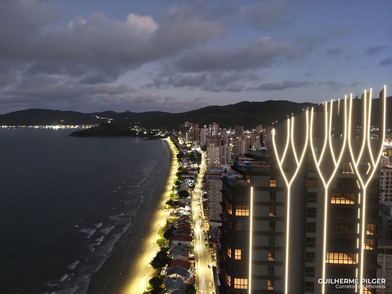 Apartamento no Edifício Wine Tower em Porto Belo