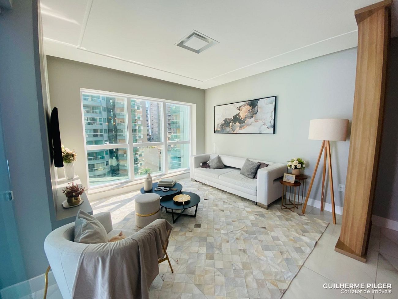 Apartamento no Edifício Porto Vila em Itapema