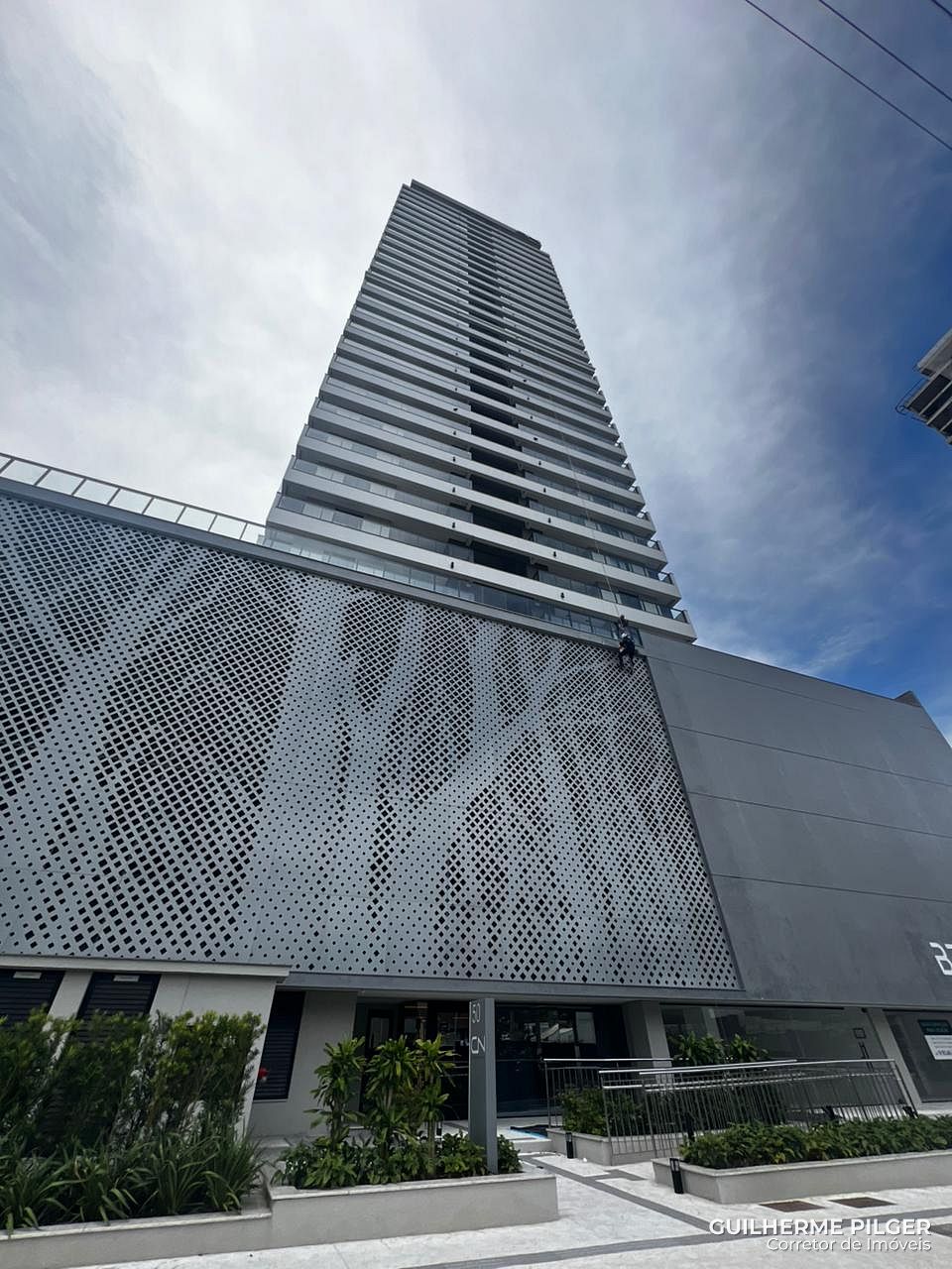 Apartamento no Edifício Brava Breeze Residence na Praia Brava em Itajaí