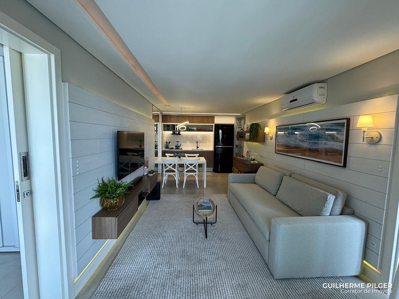 Apartamento no Ed. Brava Hills na Praia dos Amores