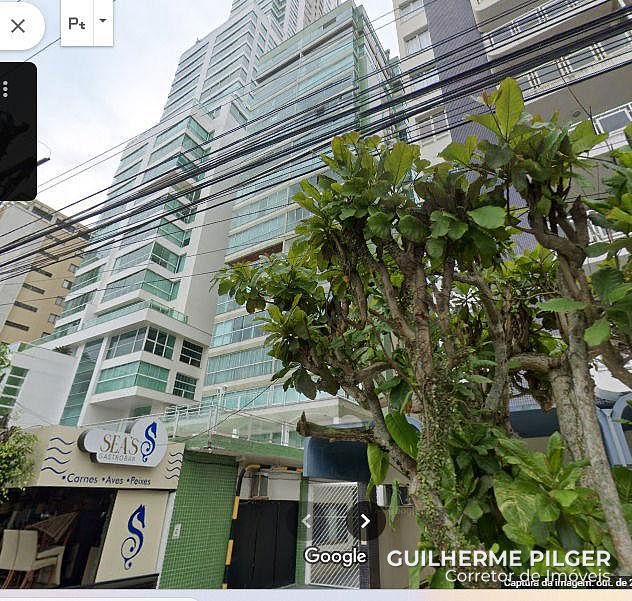 Apartamento no Ed. Albany em Balneário Camboriú