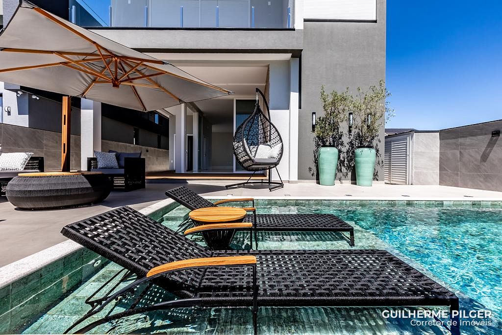 Casa no Condomínio Caledônia Village em Camboriú/SC