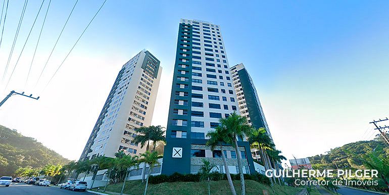 Apartamento no Ed. Max Haus na Praia Brava em Itajaí